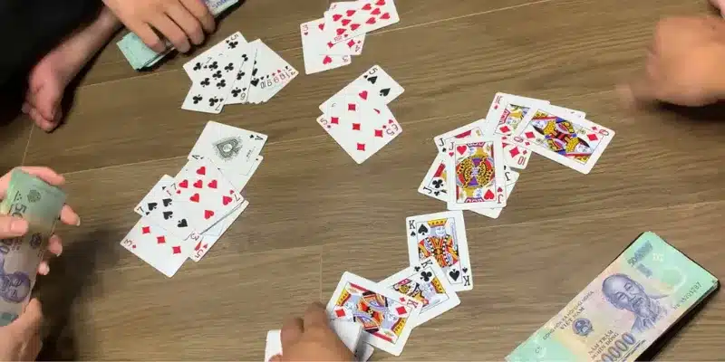 Kinh nghiệm chơi phỏm dễ thắng